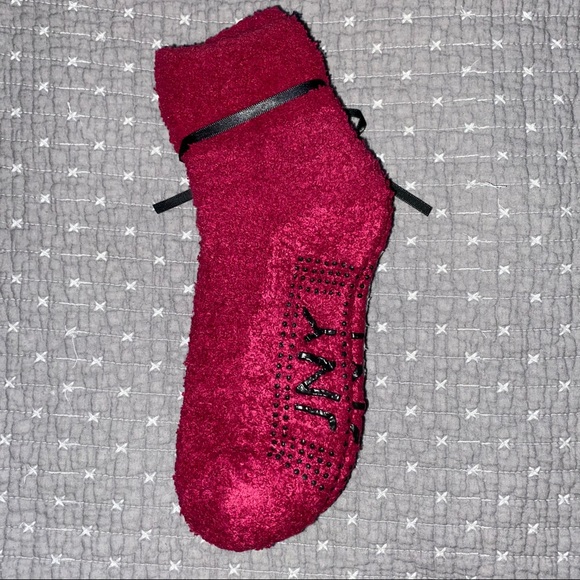 Jones New York 3 pack of Cozy socks (NWT) - Picture 3 of 5